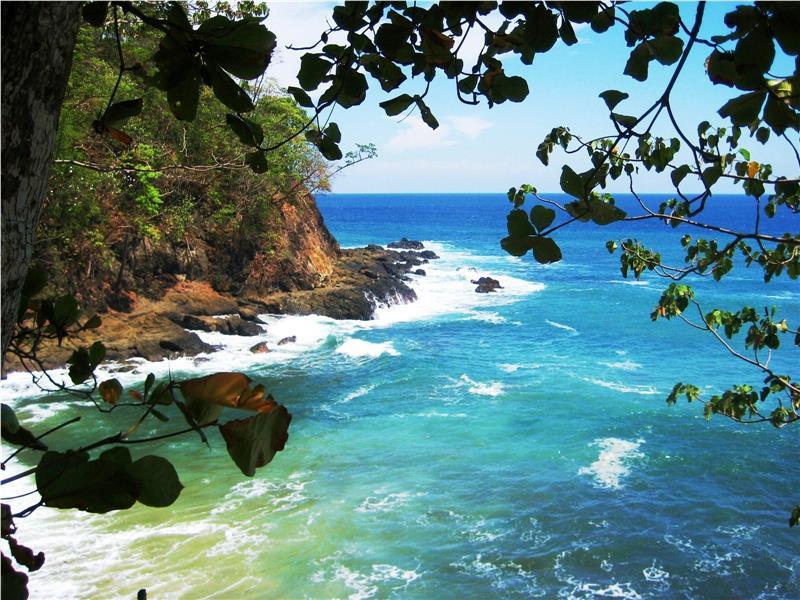 Costa Rica Cliff
